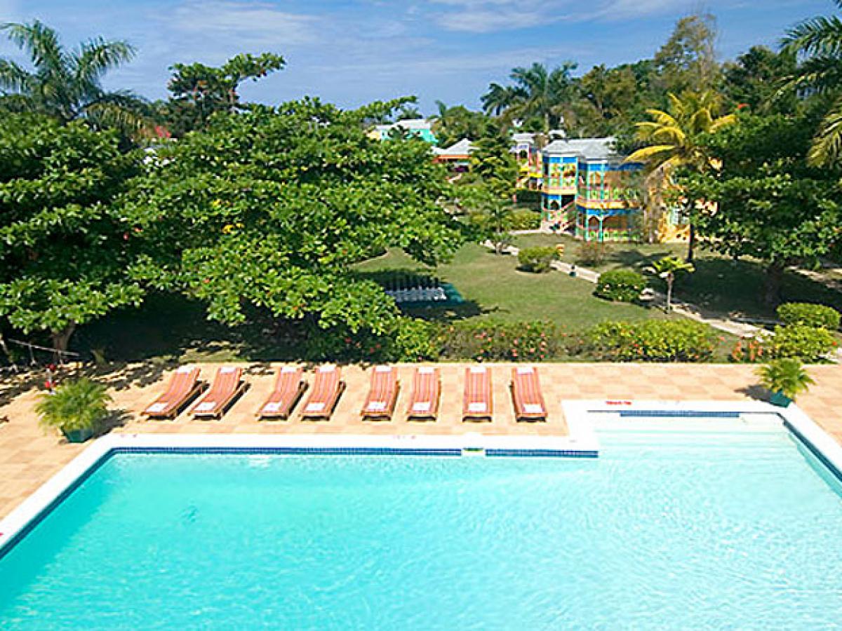 Grand Pineapple Beach Negril